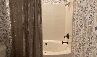 1013 Mallards Cv, Bardstown, KY 40004