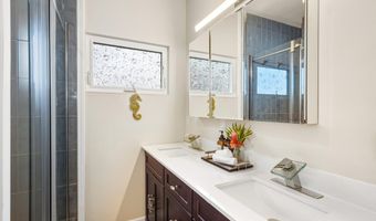 1172 LANI NU ' U St, Kalaheo, HI 96741