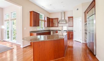 219 BOWEN Ct, Annapolis, MD 21401