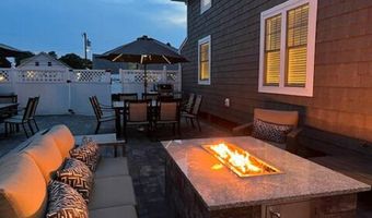 55 Swan Ave, Old Lyme, CT 06371