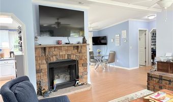 290 Cooper Ln, East Greenwich, RI 02818
