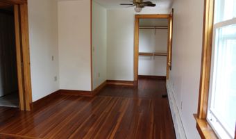 126 Chestnut St, Branford, CT 06405