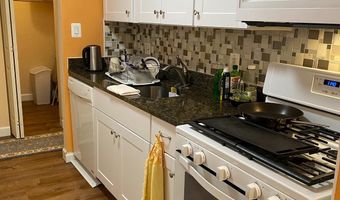 3352 WOODBURN Rd 21, Annandale, VA 22003
