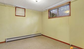 730 Dogwood St, Anchorage, AK 99501