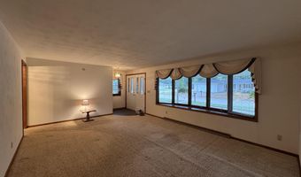 2503 E HARMON St, Appleton, WI 54915