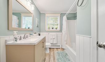 27 Partridge Ln, Chester, NH 03036