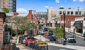 1016 WAYNE St 1007, Arlington, VA 22204