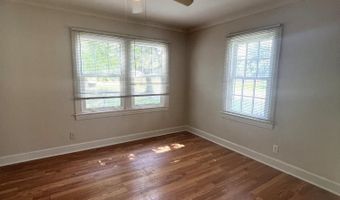 1693 Vine St, Biloxi, MS 39531