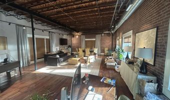 200 Carteret St 205, Beaufort, SC 29902