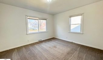 109 Allen Ave, Alma, MI 48801