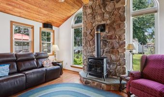 8 COATES Rd, Allentown, NJ 08501