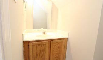 101 Lake Meadow Dr, Apex, NC 27502