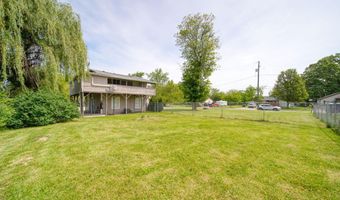 916 Oak St, Adrian, MI 49221