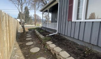 7042 Oak St, Bonners Ferry, ID 83805