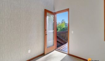 6110 Country Lane Cir, Anchorage, AK 99504
