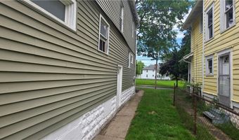 804 Work Dr, Akron, OH 44320