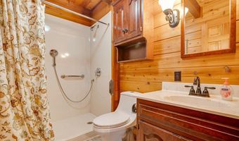 141 LONGVIEW Dr, Saylorsburg, PA 18353