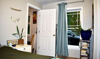 7 Mossy Ridge Rd, Belfast, ME 04915