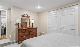 189 Poverty Branch Rd, Barnardsville, NC 28709