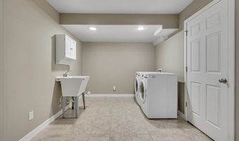 981 W FREEDOM Pt, Bluffdale, UT 84065