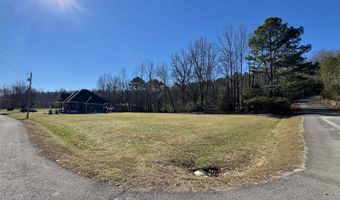 65 Creekside Dr, Anderson, AL 35610