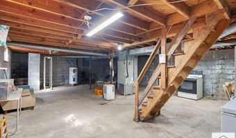 137 Sunnybrook Cir, Bassett, VA 24055