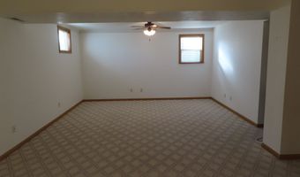 530 S 5th, Akron, IA 51001