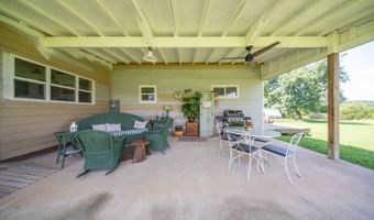 1351 State Hwy W, Ava, MO 65608