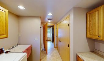 1314 Dunham St, Albert Lea, MN 56007