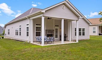 21 Aurora Cir, Barnegat, NJ 08005