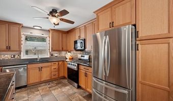 6345 Kolb Ave, Allen Park, MI 48101