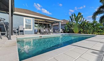 5822 SILVER SUN Dr, Apollo Beach, FL 33572