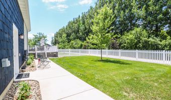 2405 NW 16th Ave, Aberdeen, SD 57401