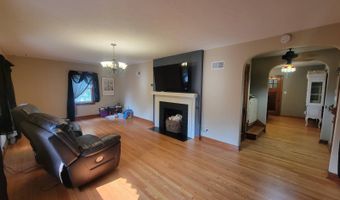 910 16th St, Auburn, NE 68305