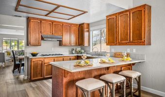 1309 Rimrock Dr, Escondido, CA 92027