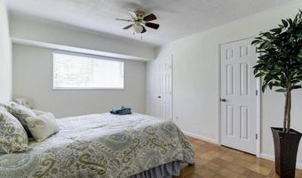 10667 MONTROSE Ave M-4, Bethesda, MD 20814