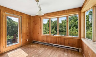 817 Gulf Rd, Barnard, VT 05031