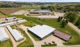 301 Old Dubuque Rd, Anamosa, IA 52205