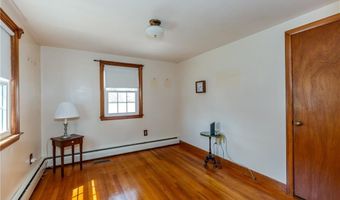 19 Longue Vue Ave, North Providence, RI 02904