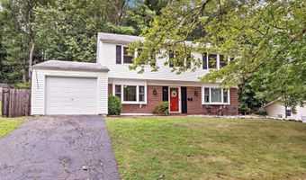 93 Idlebrook Ln, Aberdeen, NJ 07747