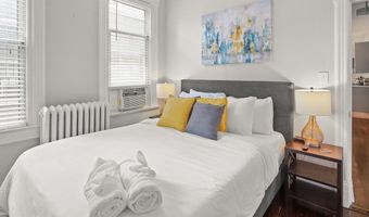 111 PATRICK St N #1, Alexandria, VA 22314
