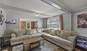 27 Albert St, Adams, MA 01220