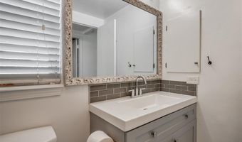 8337 NW 38th Ter, Bethany, OK 73008