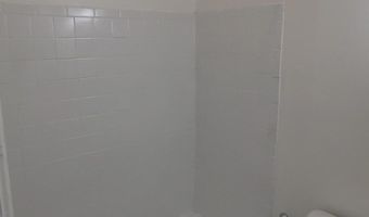 9 St Joseph'S Ter 3B, Albany, NY 12210