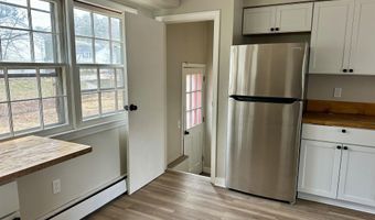 17 Meadow Ln, Allenstown, NH 03275