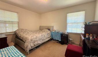 4310 Gillespie Ct, Charlotte, NC 28205