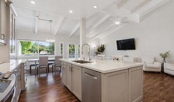 2842 Luciernaga St, Carlsbad, CA 92009