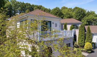 15 Chardonnay Ter, Bedford, NH 03110