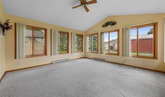 608 W Alden St, Arlington, MN 55307