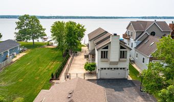 38383 N Drexel Blvd, Antioch, IL 60002